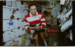 Tammy Jernigan 1996-ban az ISS-en