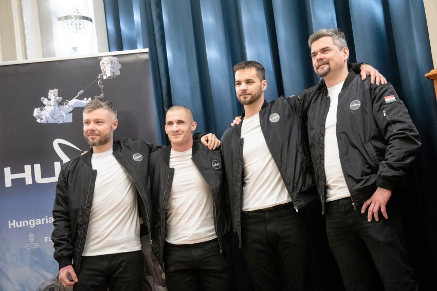Four Hungarian research atronaut candidates