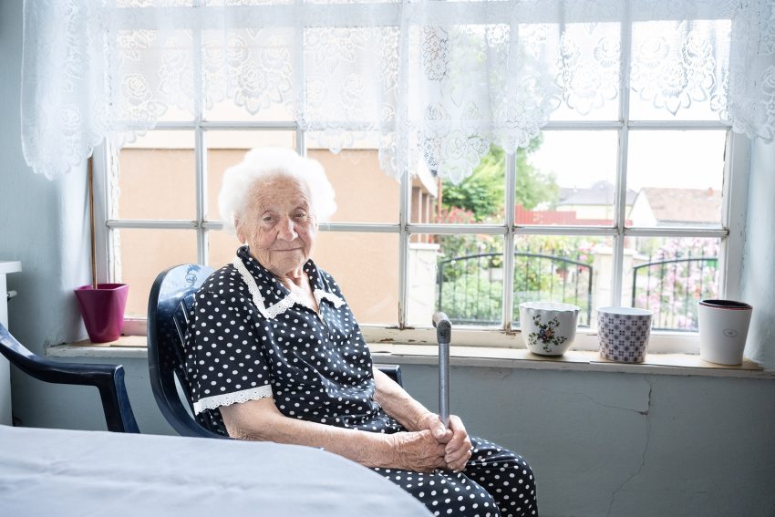 98-year -old Sára Komárominé Vojna in her humble home