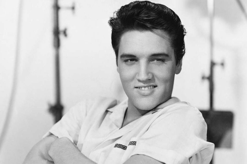 Elvis Presley fiatalon