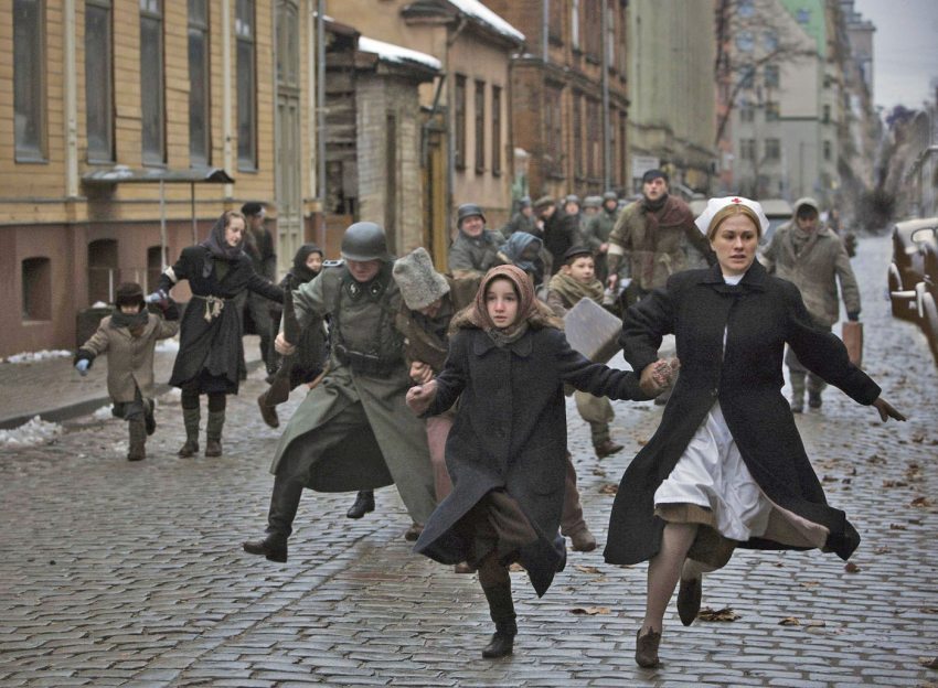 egy holokauszt idején játszódó film, az Irena Sendler bátor szíve jelenete