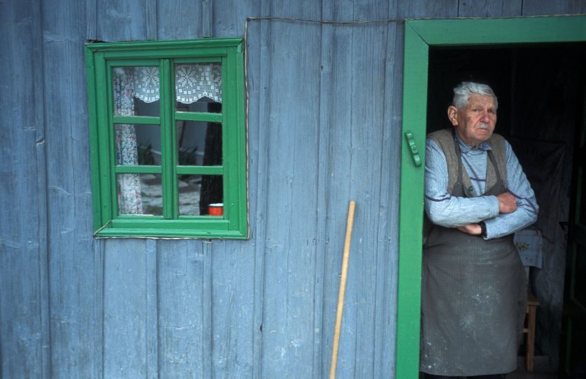 A craftsman on his doorstep in Korond