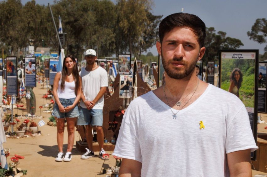 Omer Shem Tov először látogatja meg a Nova fesztivál emlékhelyét