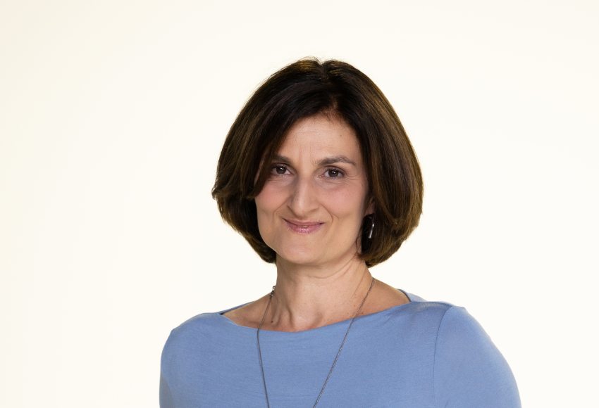 Prima Primissima 2025 egyik jelöltje, Szám kati újságíró