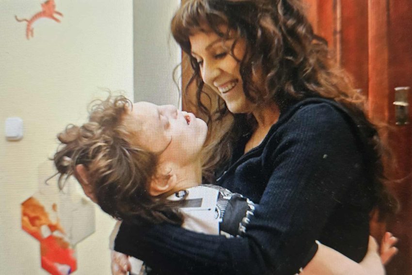 Piczkó Katalin és fia, Bazsa