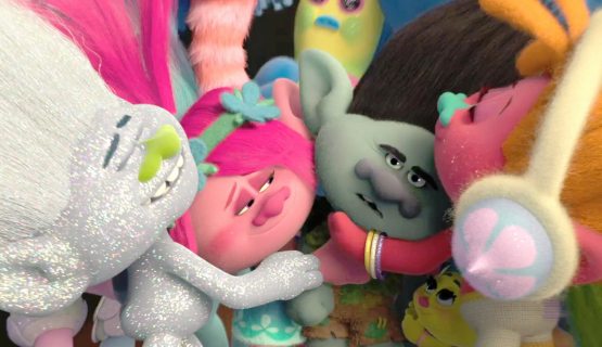 A „tudományos boldogság” – Pszichológusszemmel a „Trollok” című filmről