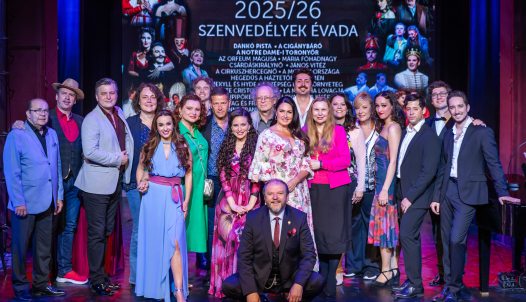 A cigánybáró bejelentése az Operettszínház színpadán
