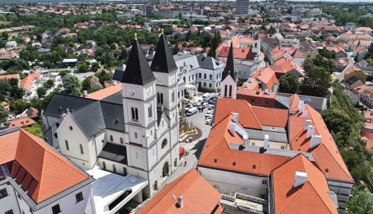 Veszprém látnivalók: a főtér