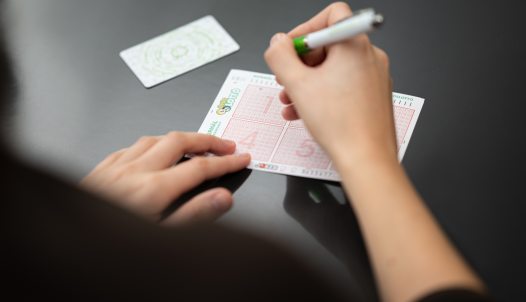 ötöslottó szelvény kitöltése