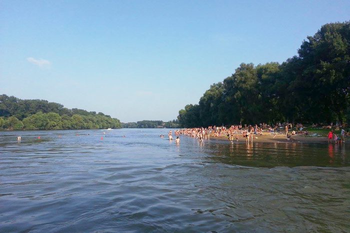 The beach of Dunabogdány