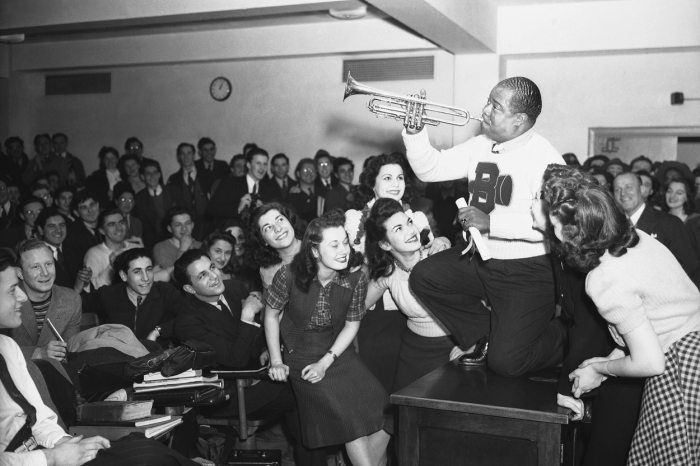 Louis Armstrong 1941-ben, egy New York-i fellépésen