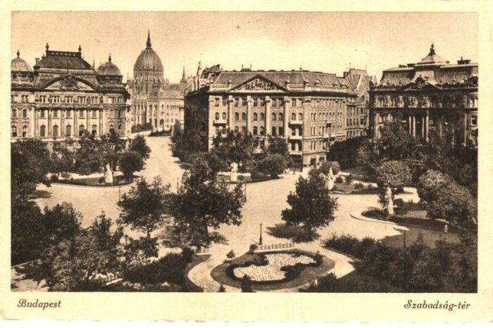 Liberty Square in Budapest in 1940 on a postcard