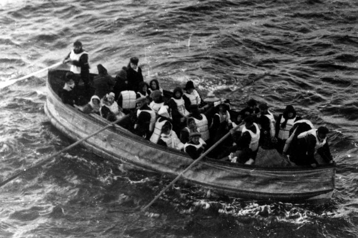 Titanic túlélők mentőcsónak