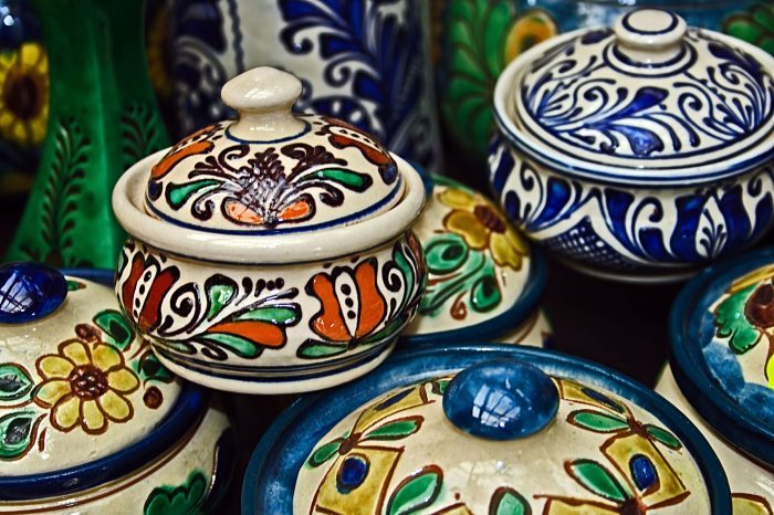 glazed pottery from Korond