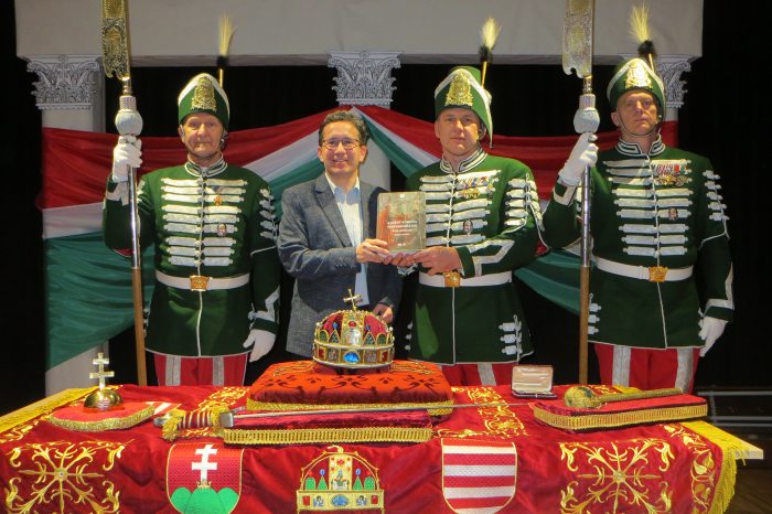 Pálffy Géza Szent Korona