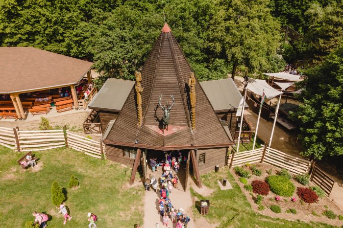 Budakeszi Vadaspark bejárata