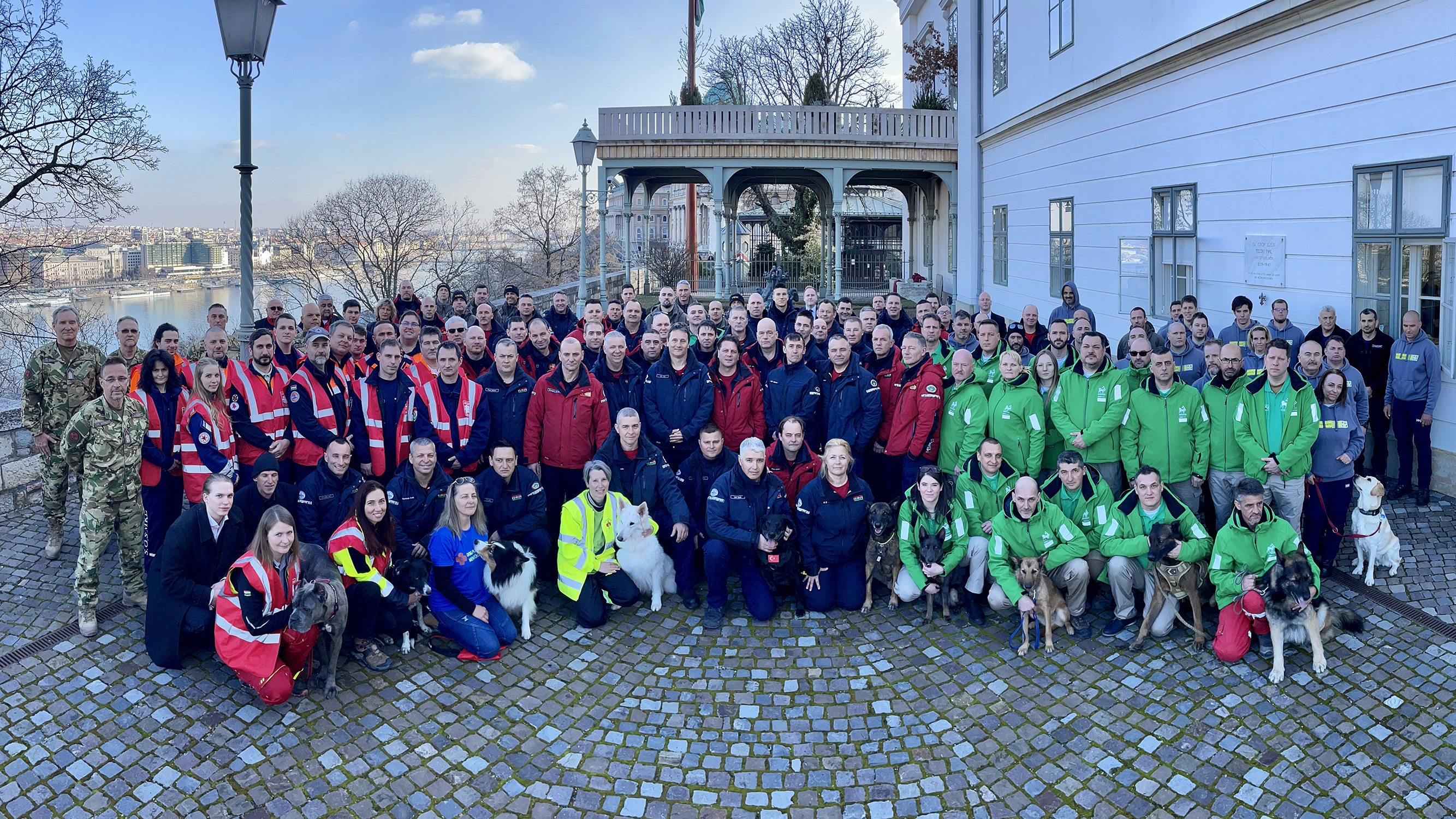 Hungarian rescue team in Turkey