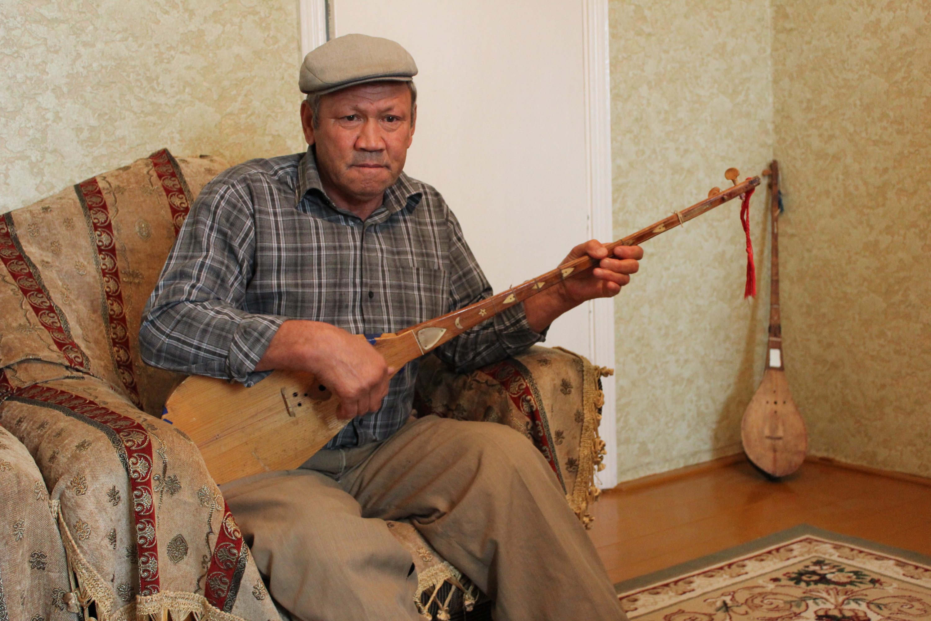 Nogaj dombrás. Künbatar (Dagesztán), 2014