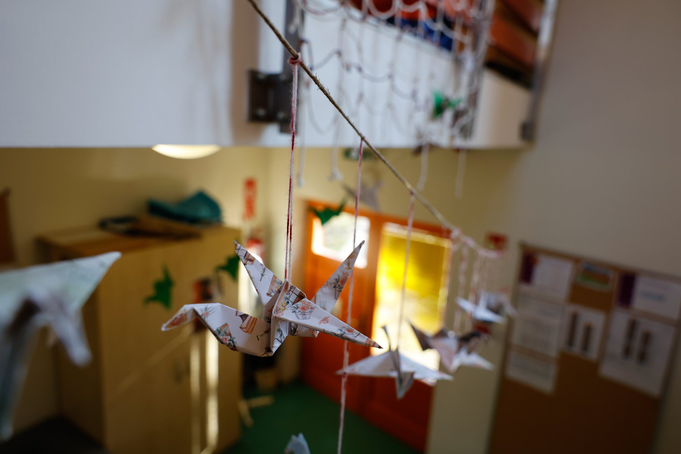 Lélekmadár program táborában papírmadár