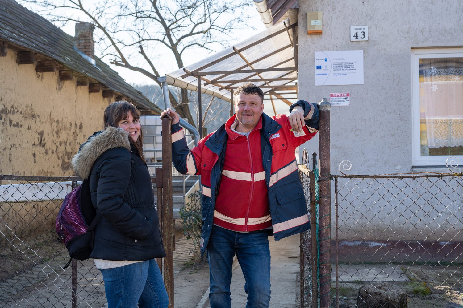 Lóránt Vanya and the workers in Rimóc