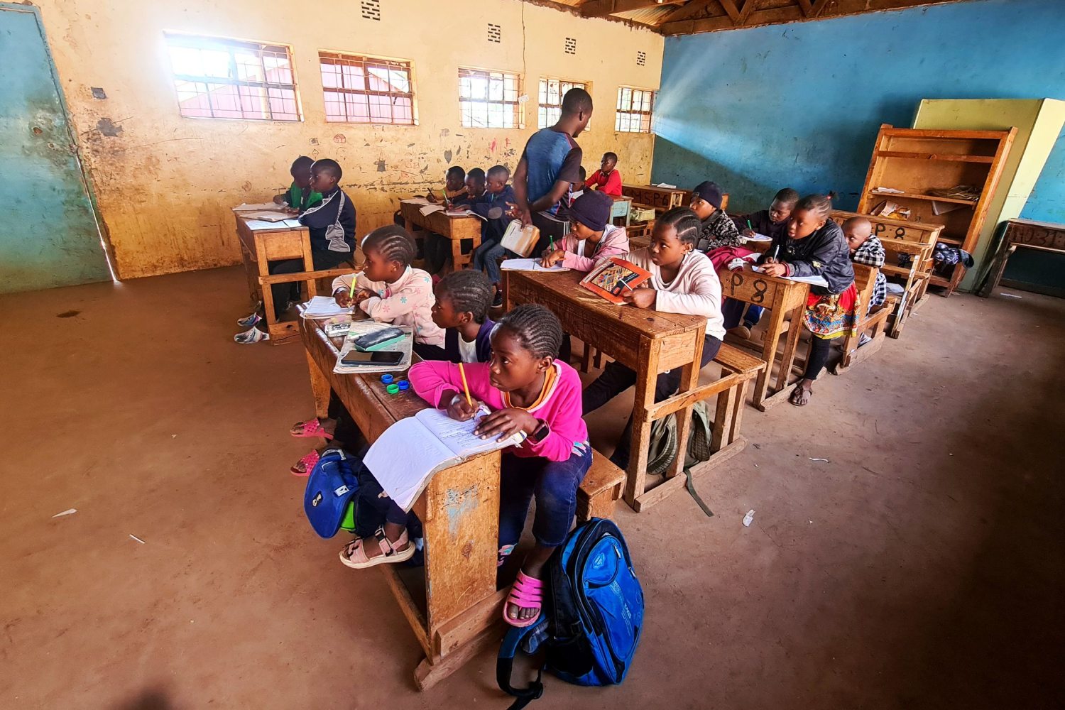 Afrika iskola Kenyában