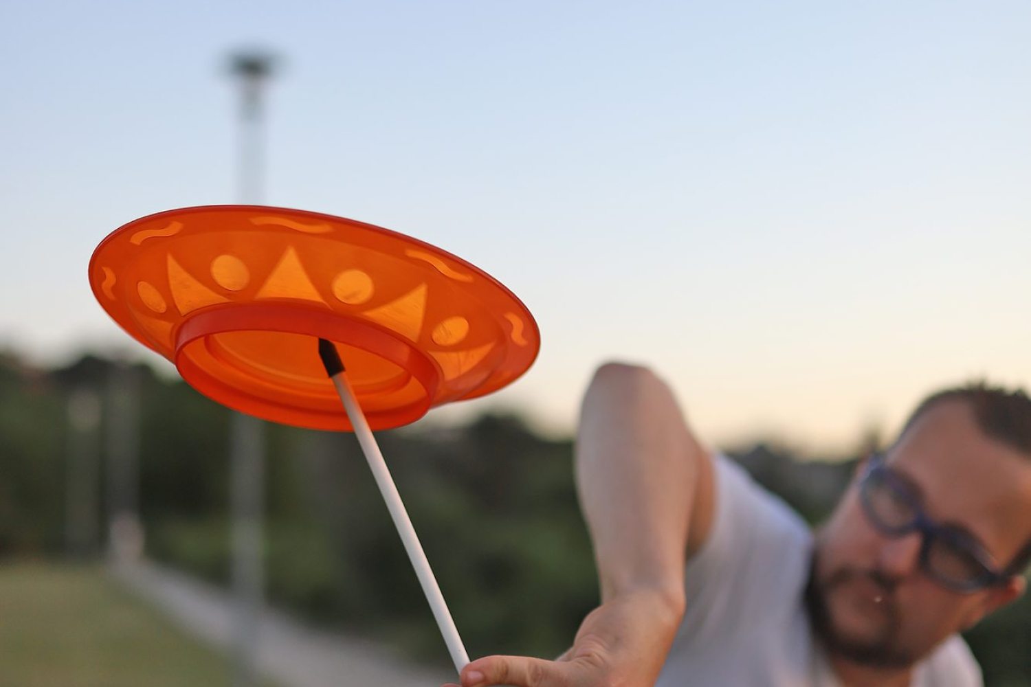 Bendegúz L. Pál juggling