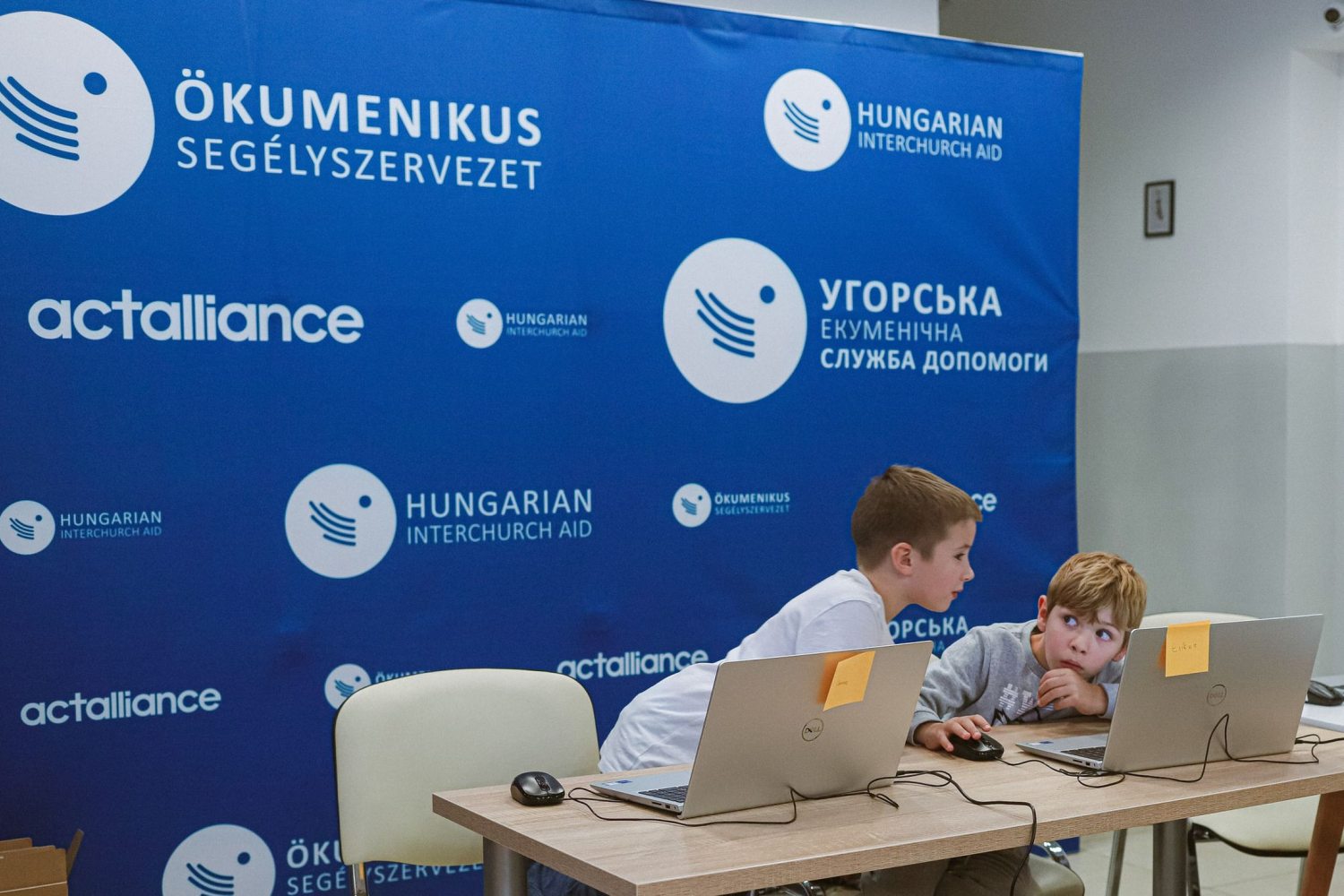 ukrán menekültek számára gyerekprogram