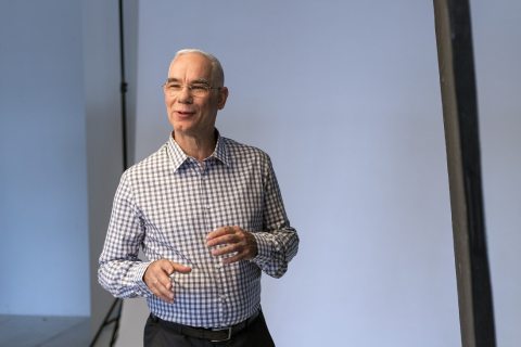 Balog Zoltán miniszter a Képmás címlapfotózásán