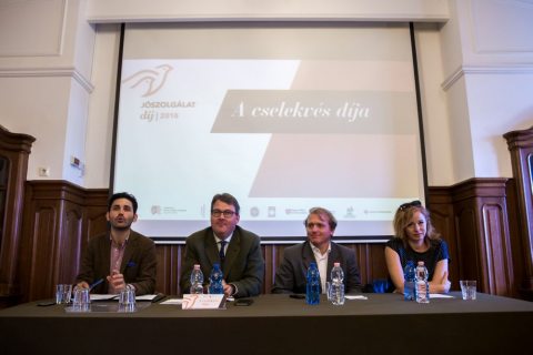 Szabadtéri kiállítással nyílt meg a Jószolgálat-díj újabb jelölési időszaka