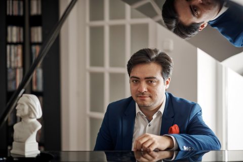 Balázs János: „A zenével lelkeket gyógyíthatok”