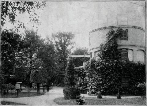 archív fotó, épület és park