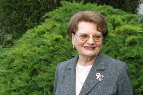 Harcsa Tiborné