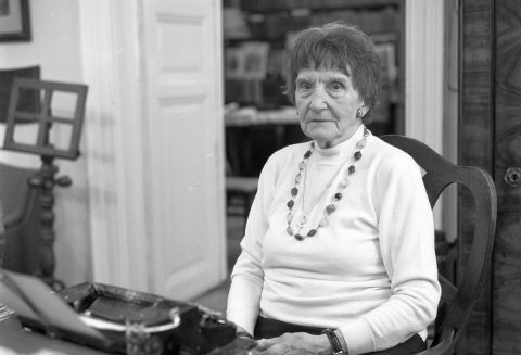 Erdélyi Zsuzsanna