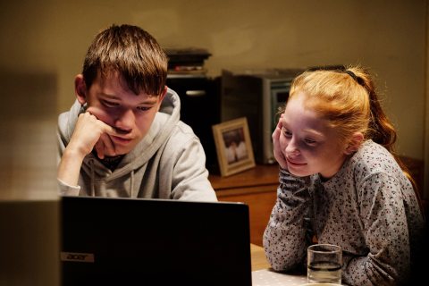 Részlet a Sajnáljuk, nem találtuk otthon című filmből 