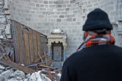 Az összeomlott Illés Próféta katedrális