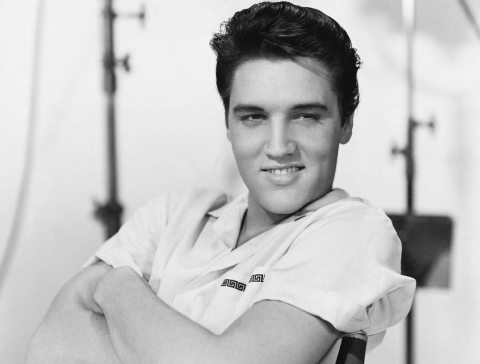 Elvis Presley fiatalon