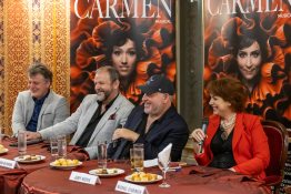 Az Operettszínház alkotói és Frank Wildhorn a Carmen sajtótájékoztatóján