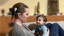 cochleáris implantátum